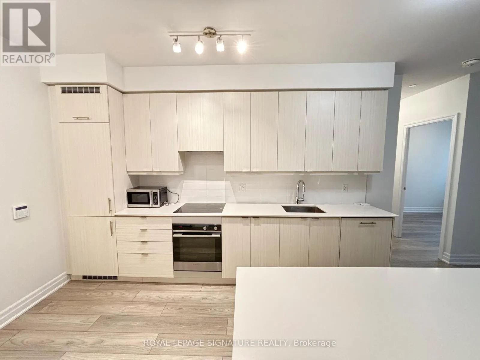 36 Elm Drive, Unit 2202 — photo 4